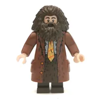 Rubeus Hagrid, Reddish Brown Overcoat, Arms with Pins